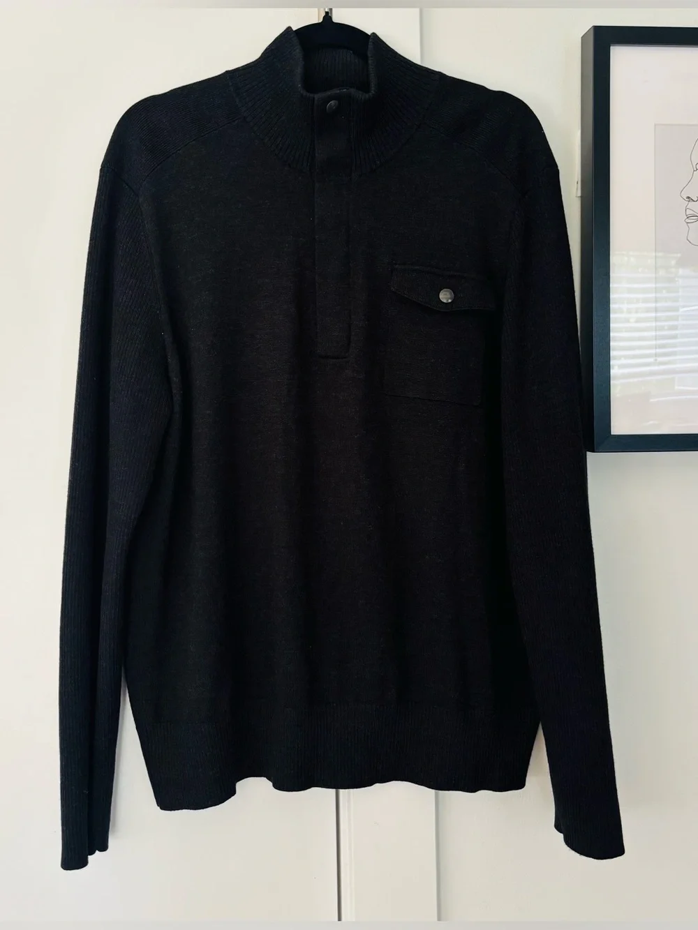 Men's Banana Republic Extra Fine Merino Wool Sweater. 1/2 zip collar snap button